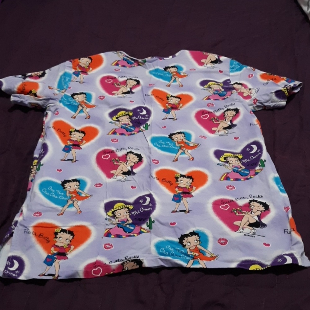 Scrub outfit - Picture 3 of 5